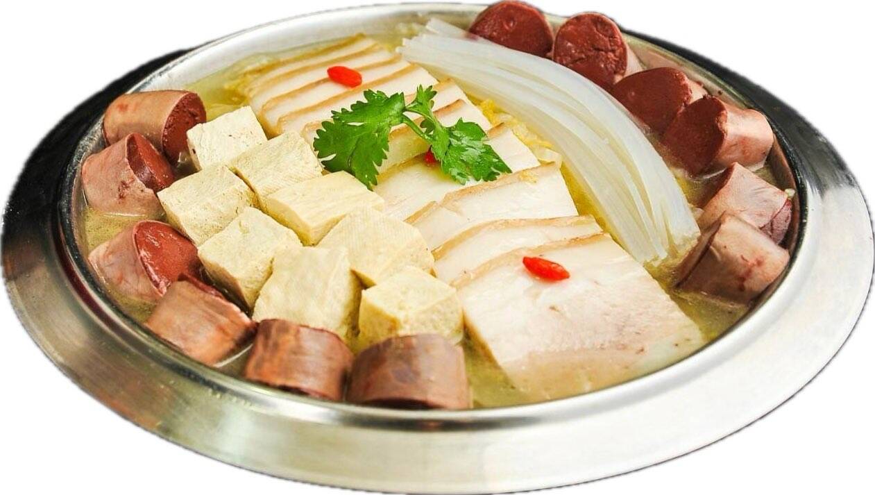 东北名菜白肉血肠配酸菜